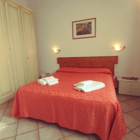 Agriturismo Botro Pulicciano エクステリア 写真